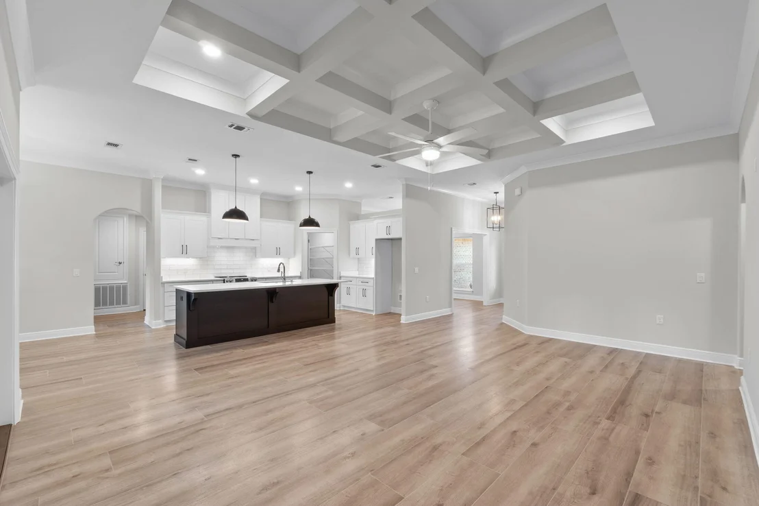 Photo of 2425 Cove Road