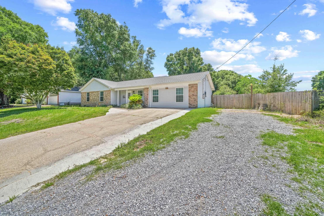 Photo of 3010 Windsor Circle
