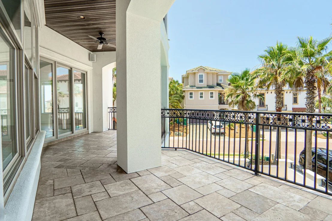 Photo of 4782 Ocean Boulevard