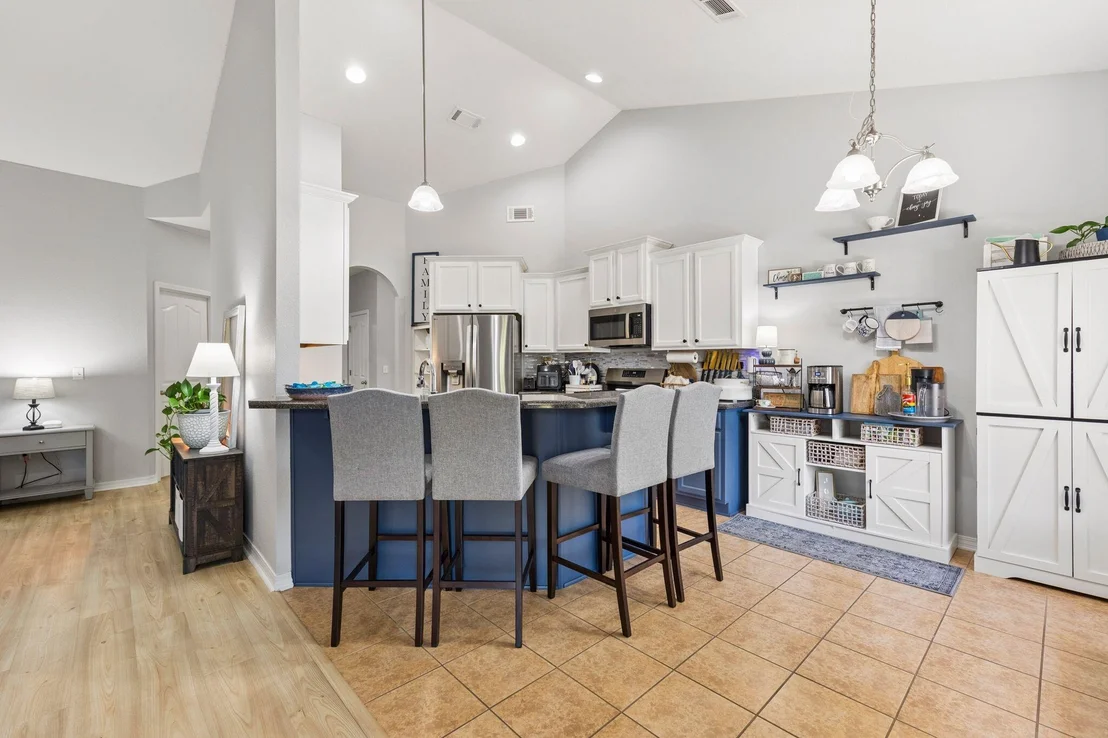 Photo of 471 Symphony Way