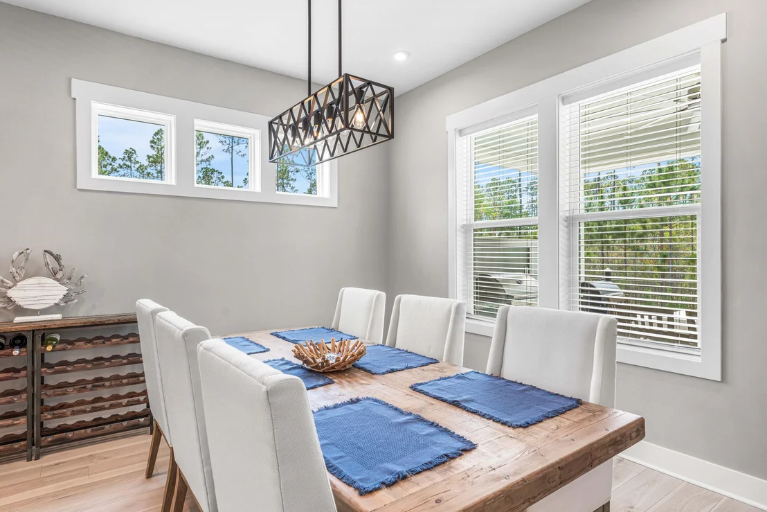 Photo of 446 W Lafayette Road