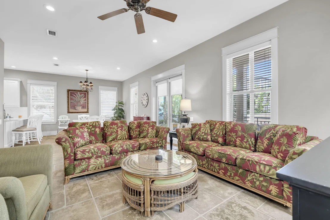 Photo of 28 Varazze Cay