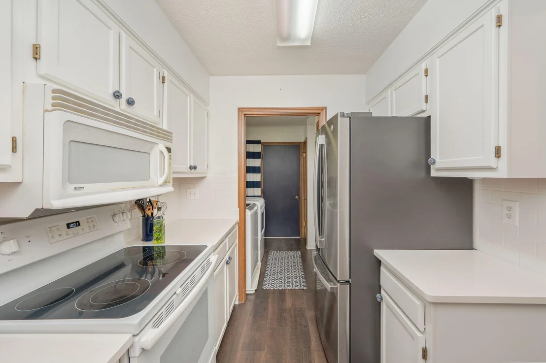 Photo of 39 Hidden Cove Circle