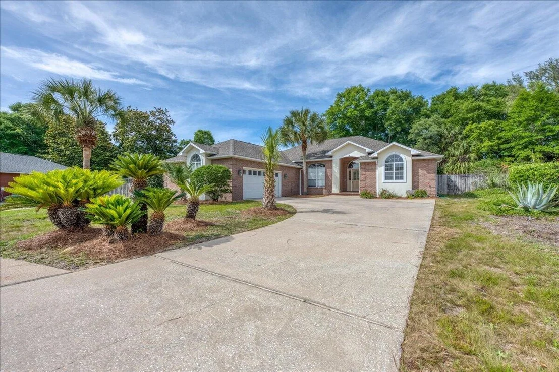 Photo of 4034 Bond Circle