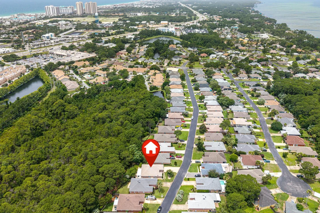 Photo of 204 Bay Tree Drive
