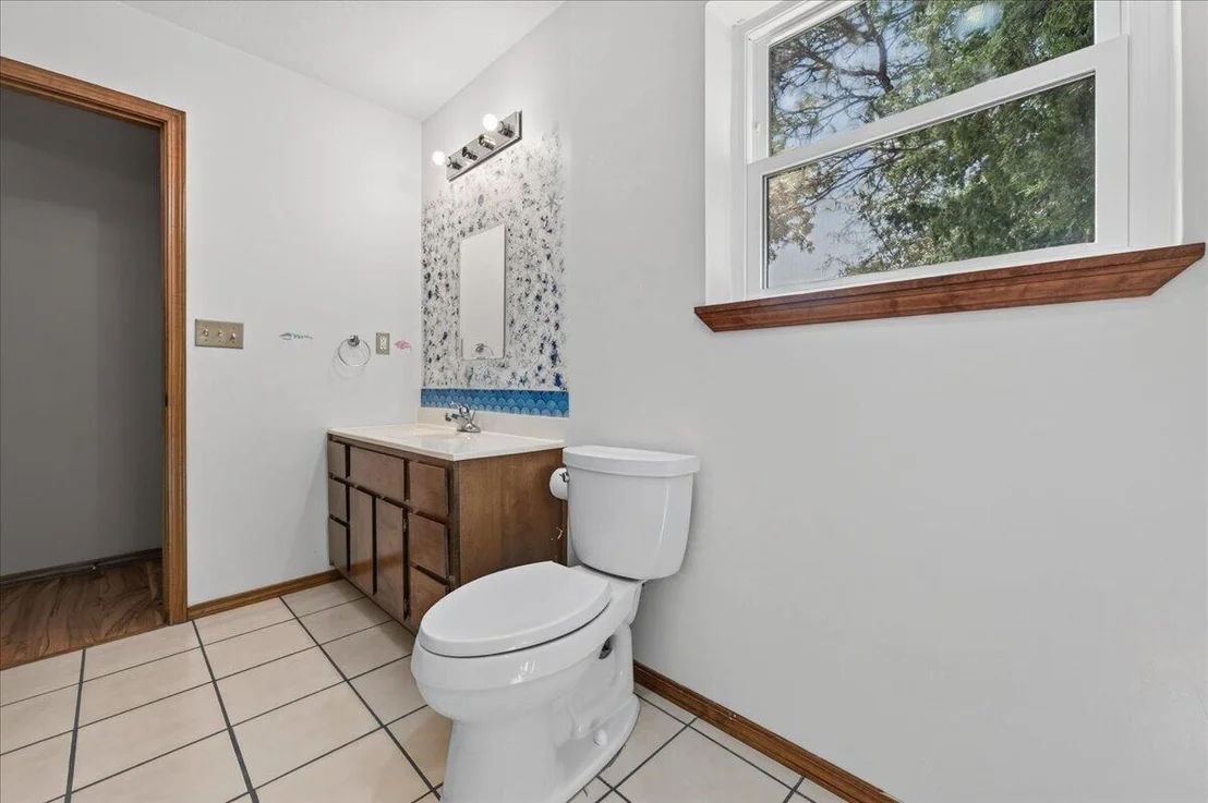 Photo of 4568 Yellow Bluff Road