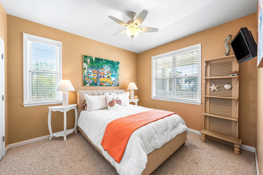 Photo of 459 Eastern Lake Road