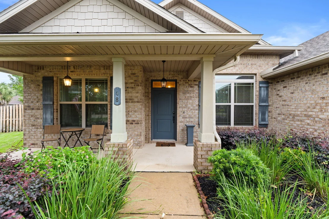 Photo of 48 Madiera Drive