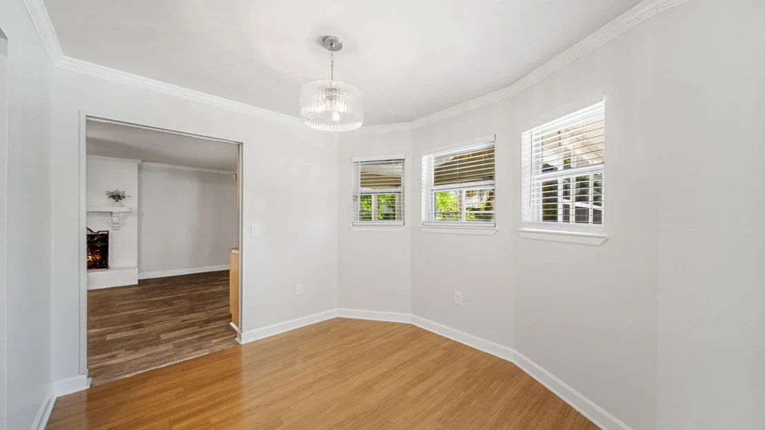 Photo of 628 Mountain Drive