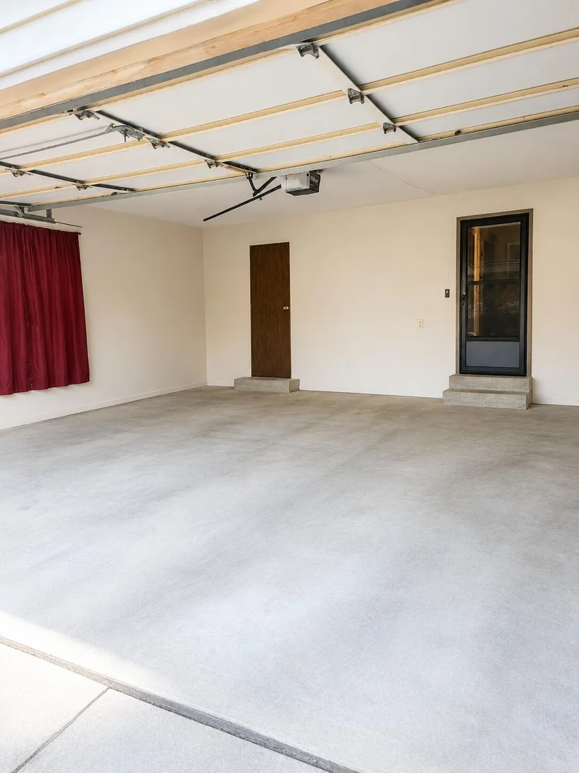 Photo of 1005 Pine Lake Drive