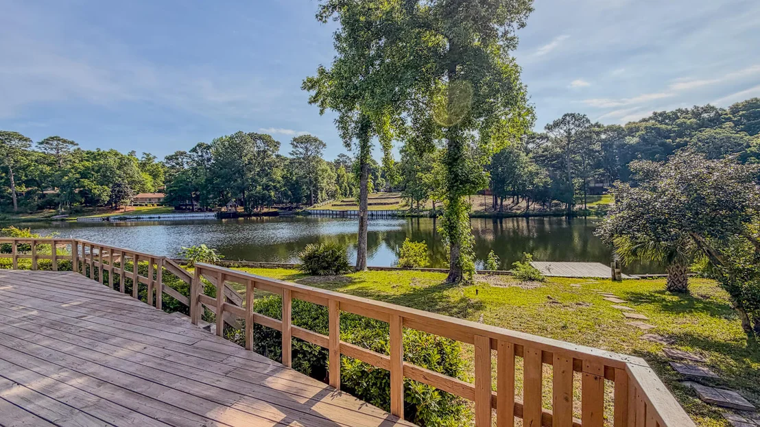 Photo of 645 Carr Drive