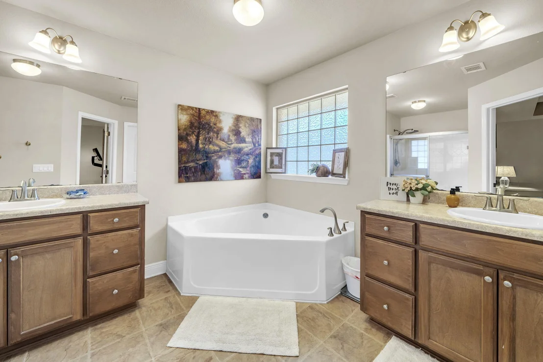 Photo of 217 Raptor Drive