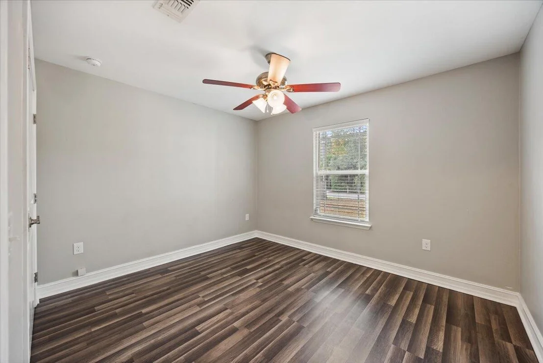Photo of 8445 Rynes Circle