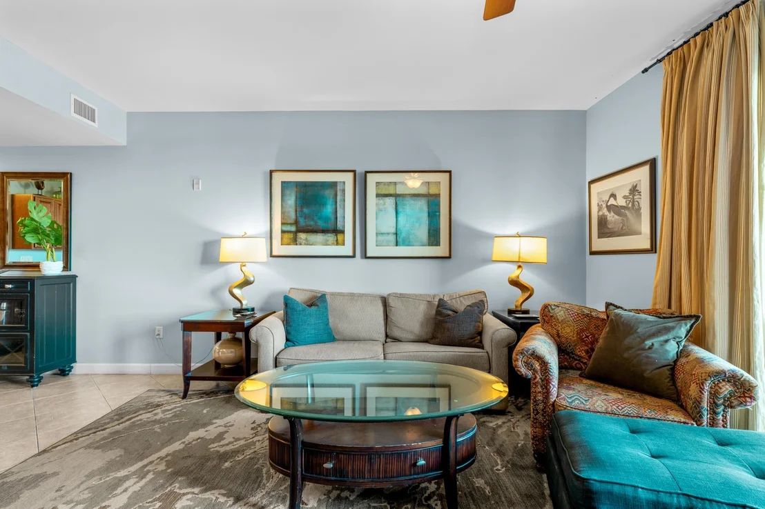 Photo of Unit UNIT302 at 548 Sandy Cay Drive