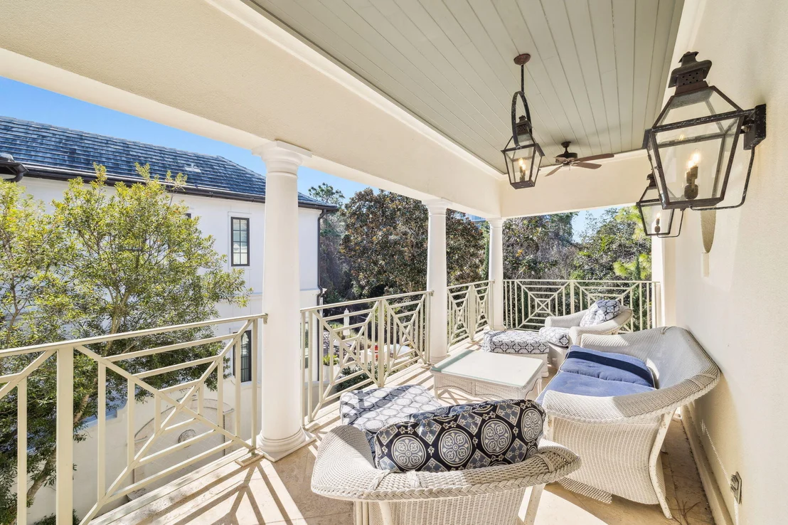 Photo of 152 White Cliffs Boulevard