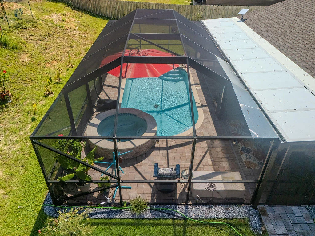 Photo of 672 Squirrel Road