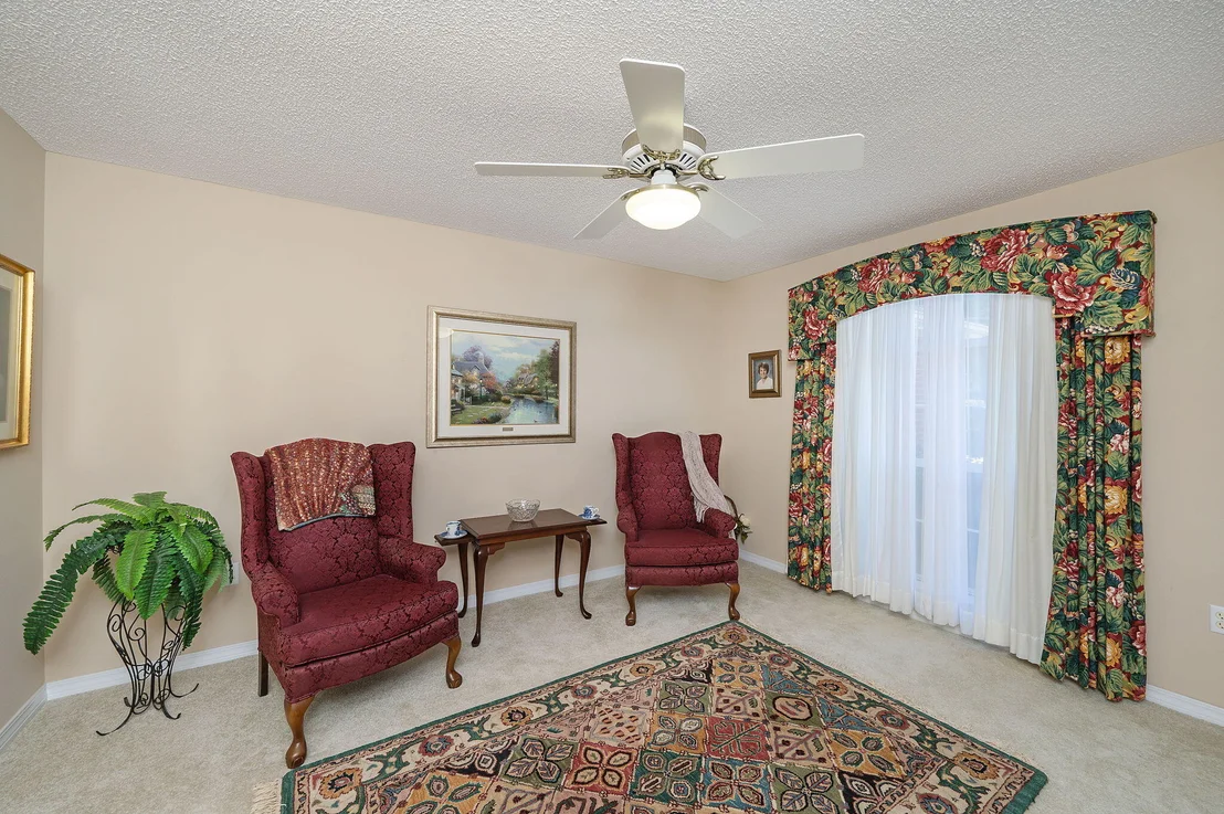Photo of 5843 Saratoga Drive