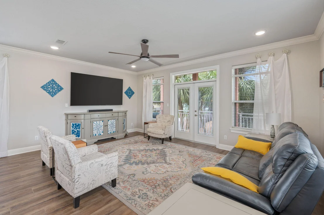 Photo of 110 Terra Cotta Way