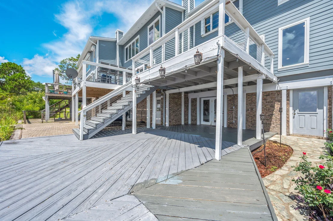 Photo of 3 Bayshore Point