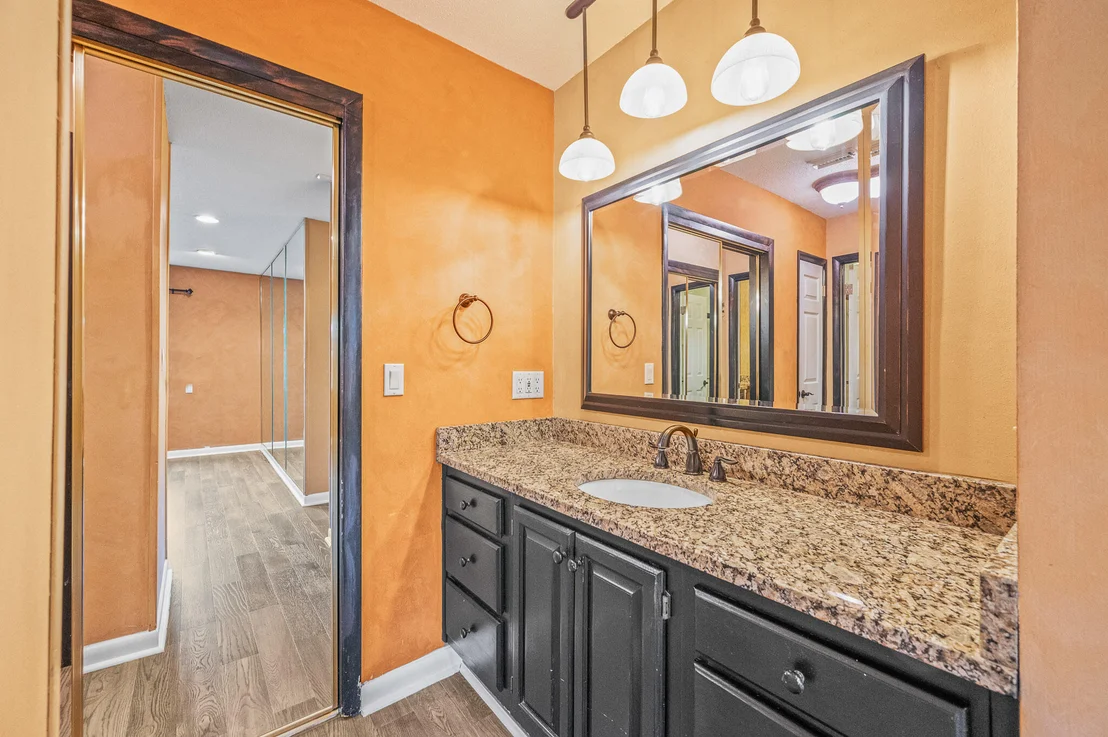 Photo of 3 NE Windsor Lane