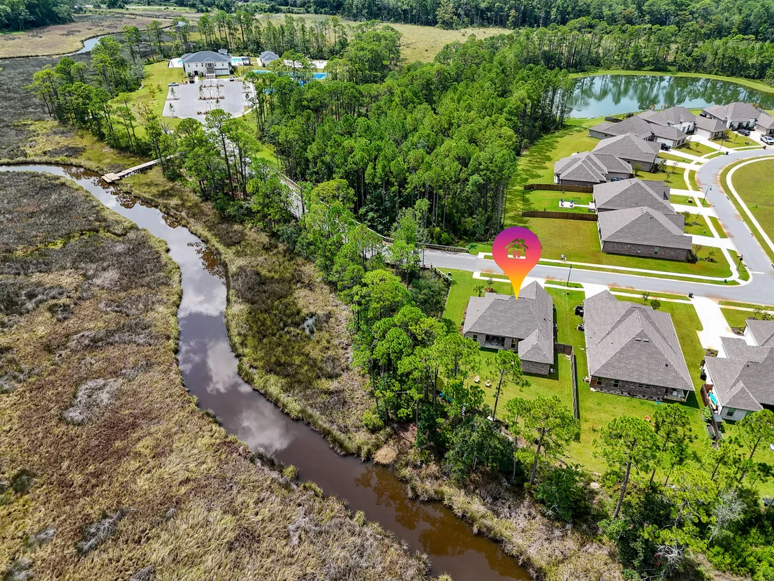 Photo of 395 Constellation Avenue