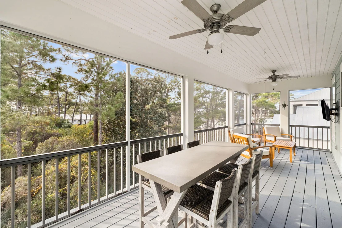 Photo of 345 Dolphin Drive