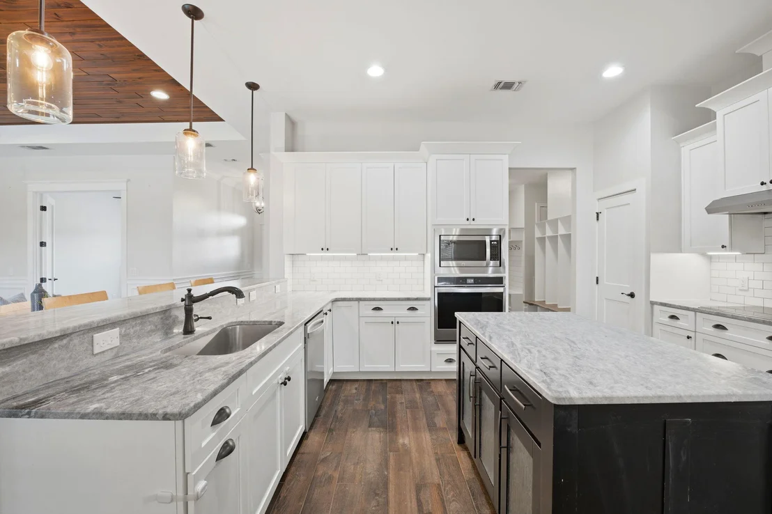 Photo of 5140 Sandy Shores Drive