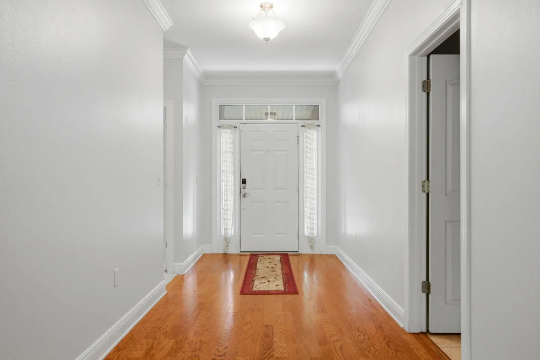Photo of 106 Crab Apple Avenue