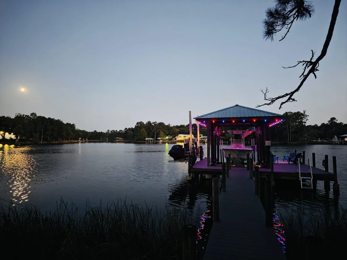 Photo of 103 W Bayou Forest Drive