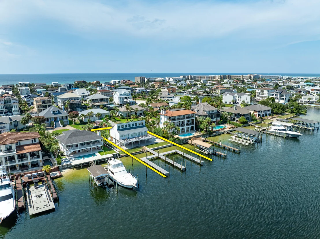 Photo of 611 Lagoon Drive