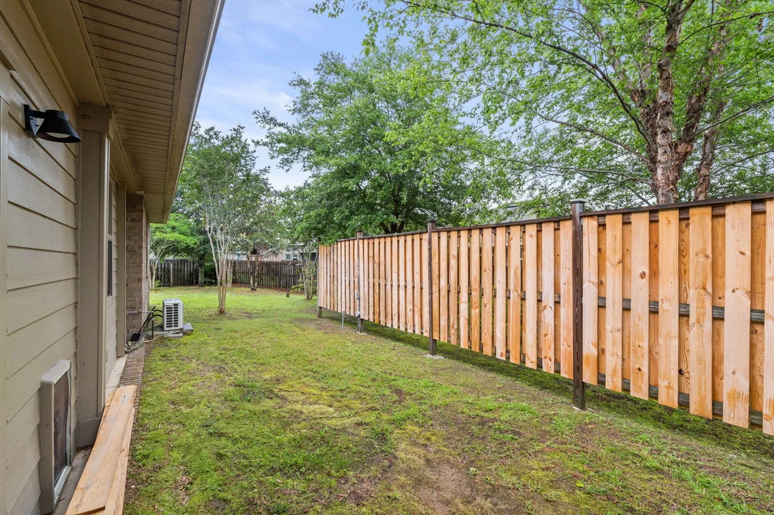 Photo of 48 Madiera Drive