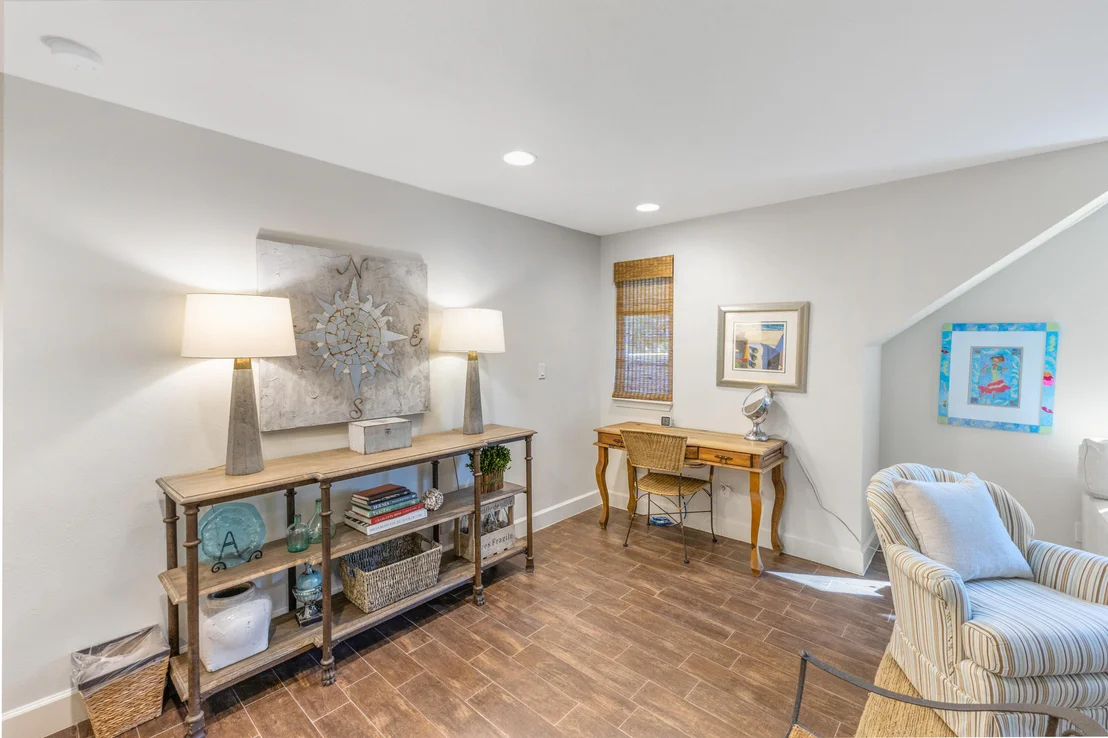 Photo of 223 Audubon Drive