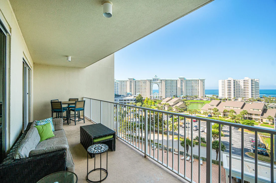 Photo of Unit 708 at 122 Seascape Drive