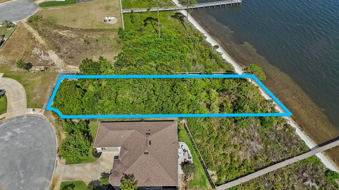 Photo of 7475 Soundshore Drive