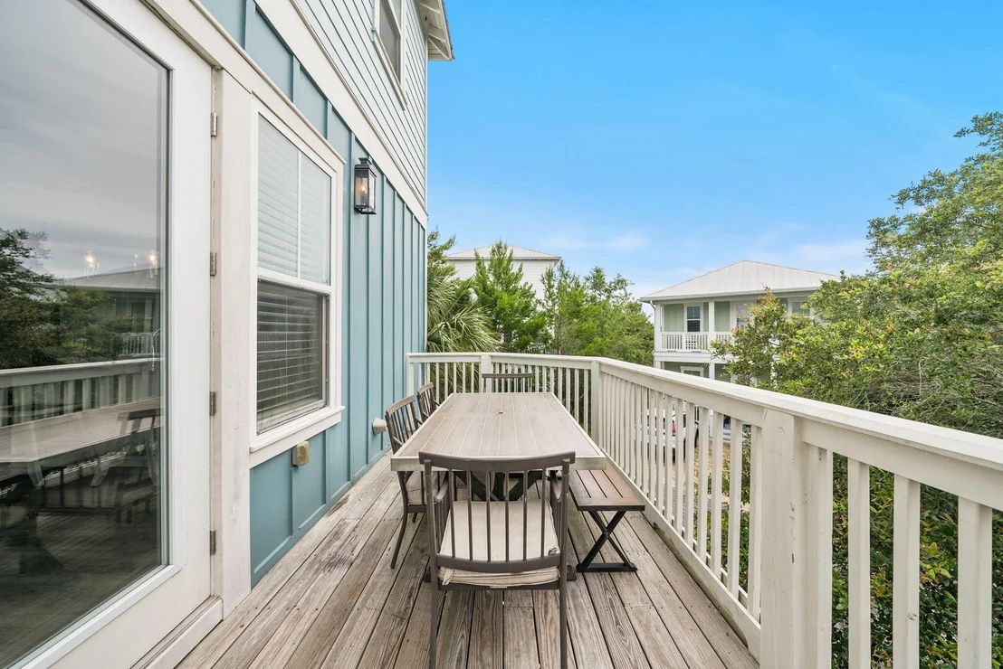Photo of 251 Gulfview Circle