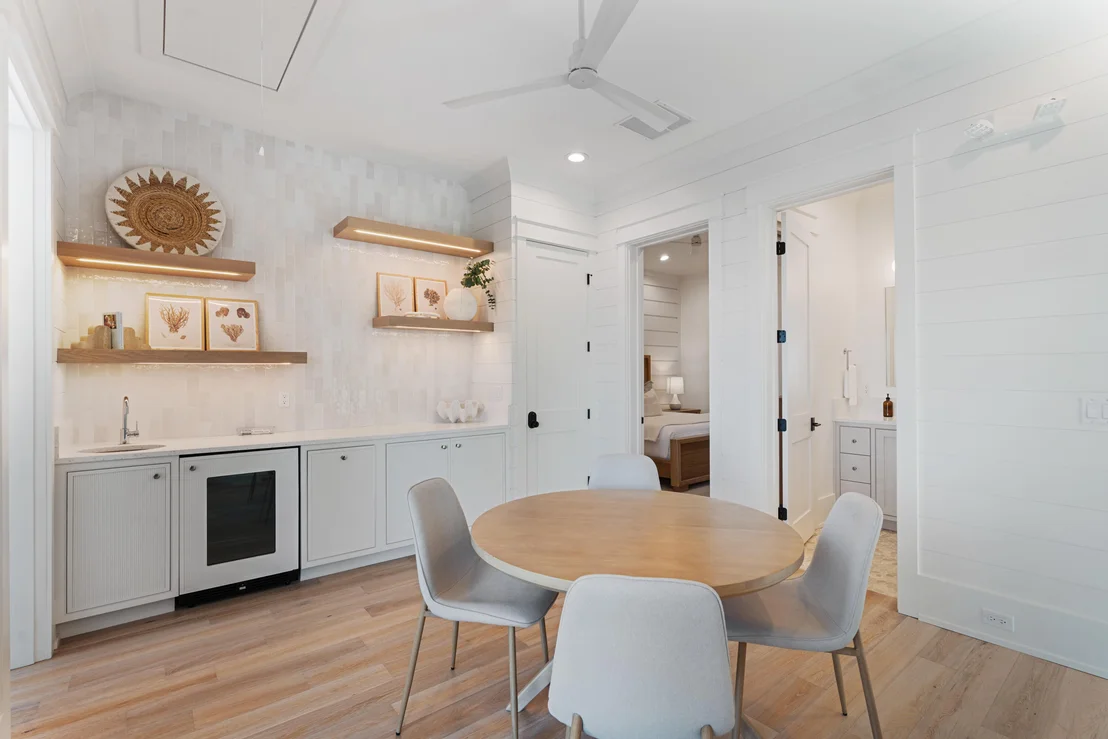 Photo of 16 Bluewater View Avenue