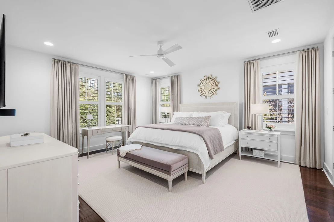 Photo of 232 Medley Street