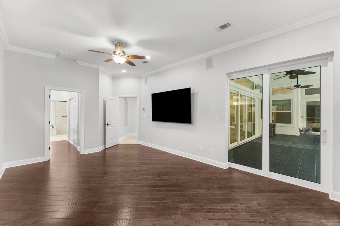 Photo of 156 Baywinds Drive