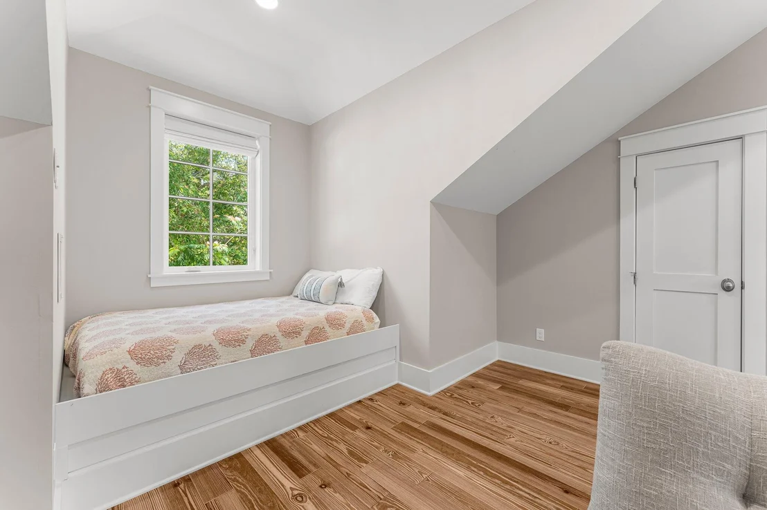 Photo of 515 Seacrest Drive