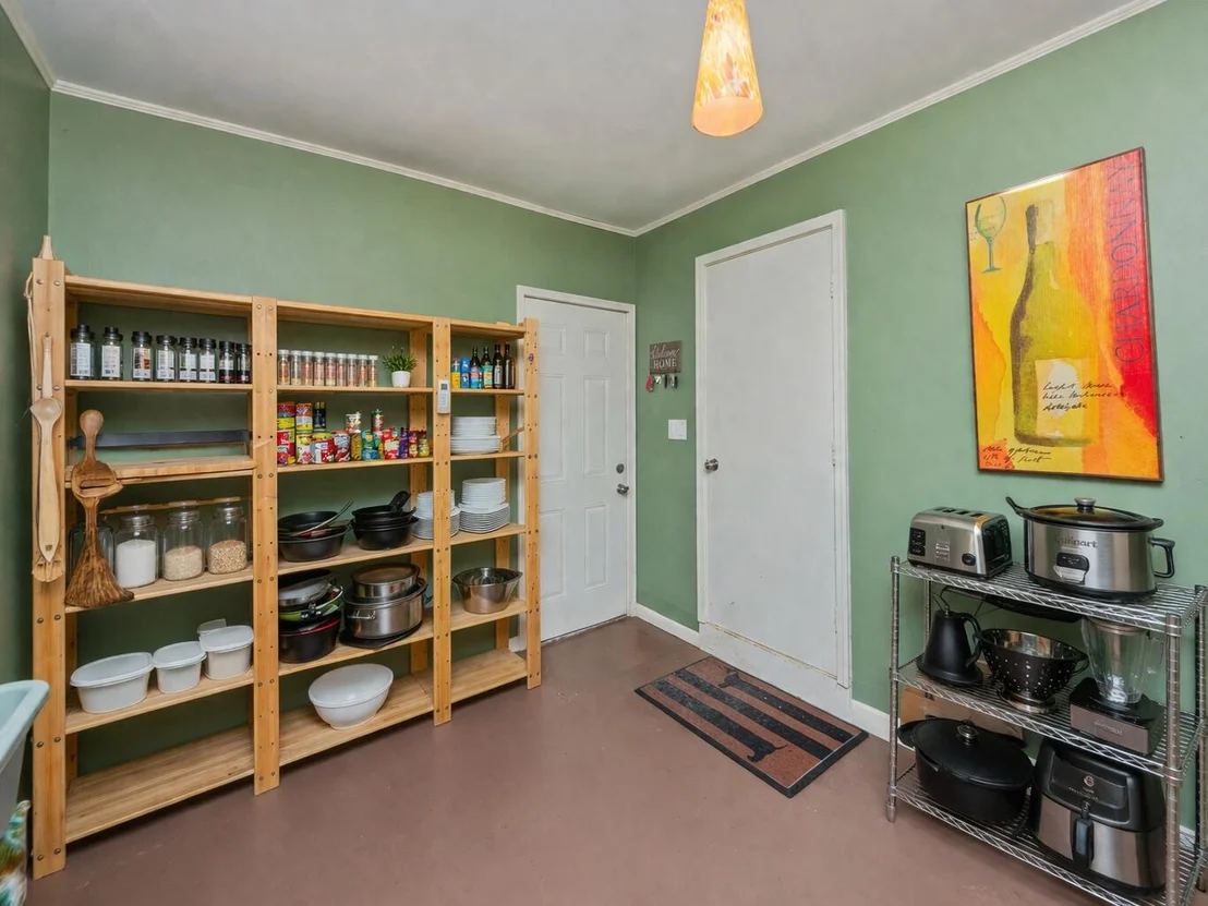 Photo of 907 Jason Drive