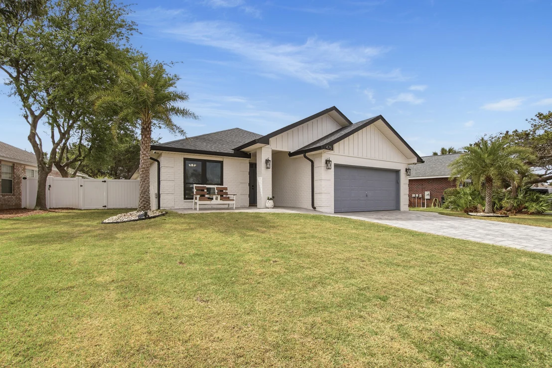 Photo of 475 Sandy Cay Drive