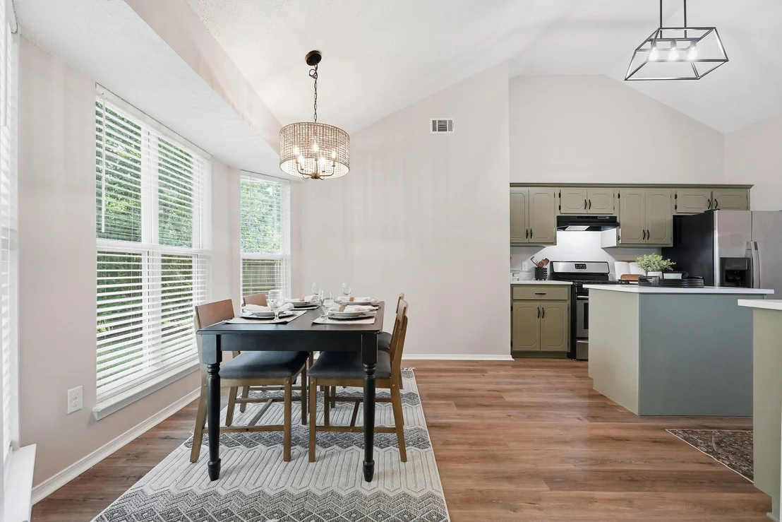 Photo of 2806 Wilson Lane