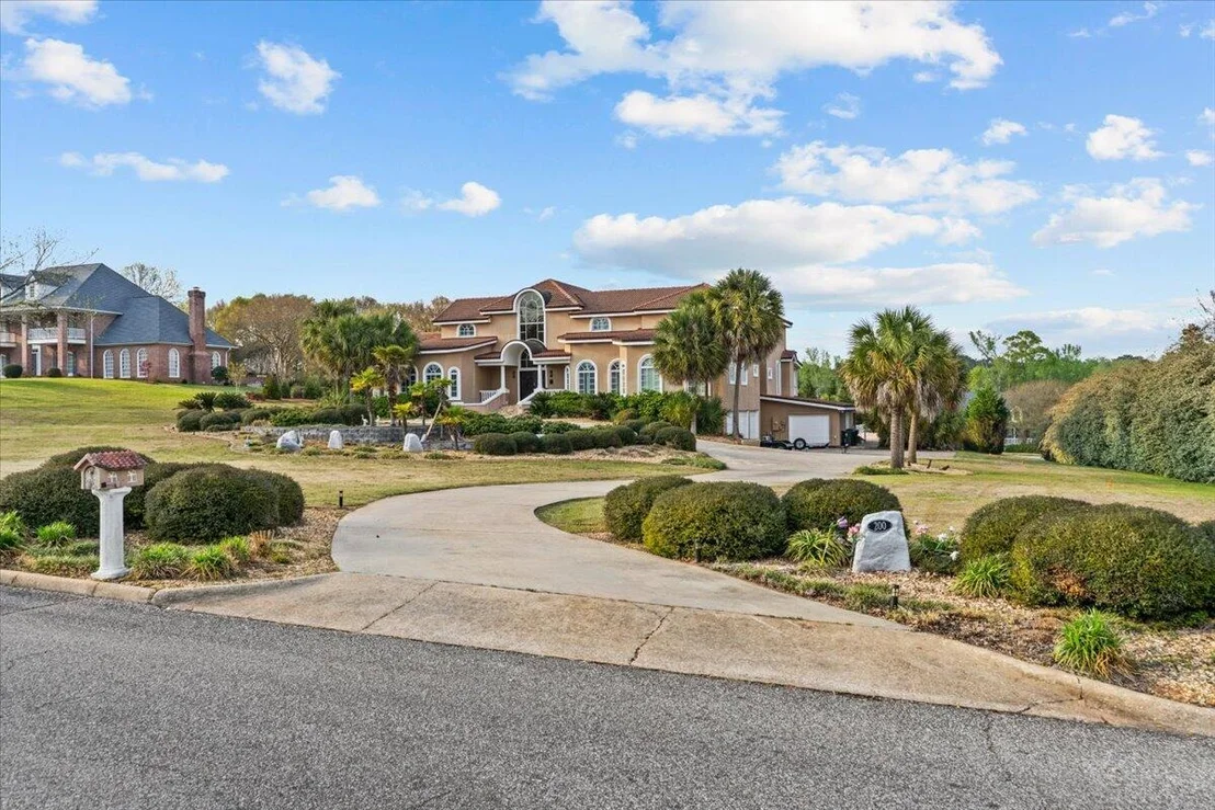 Photo of 200 Asphodel Drive