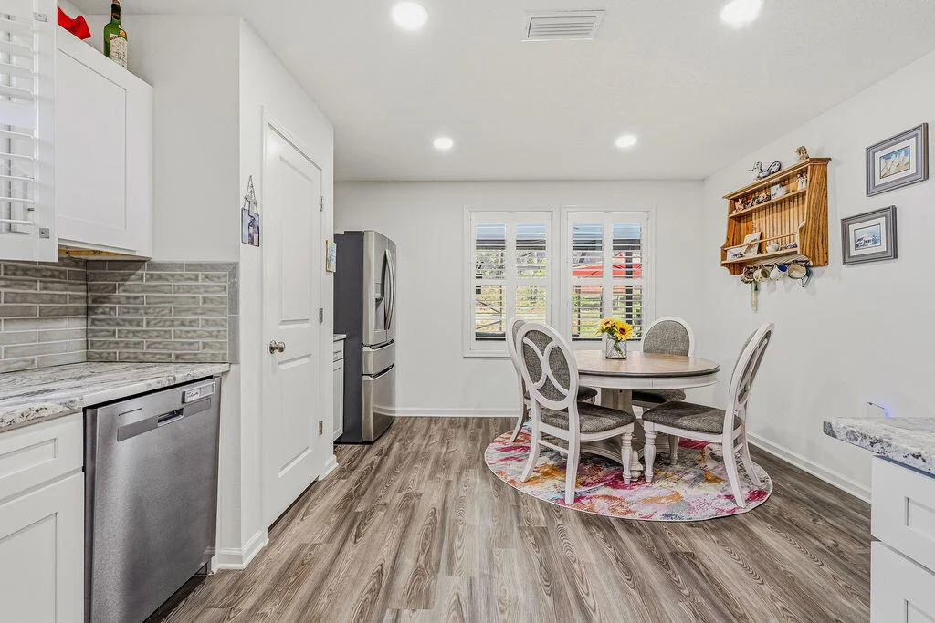 Photo of 672 Squirrel Road