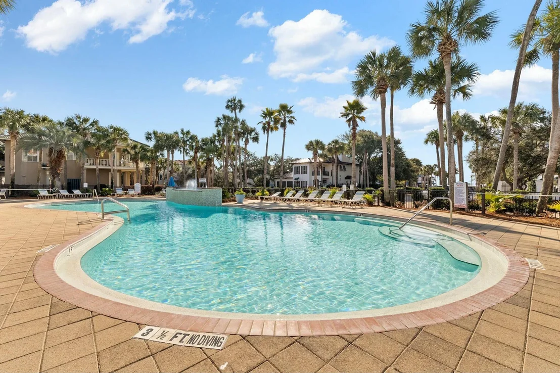 Photo of 4596 Paradise Isle
