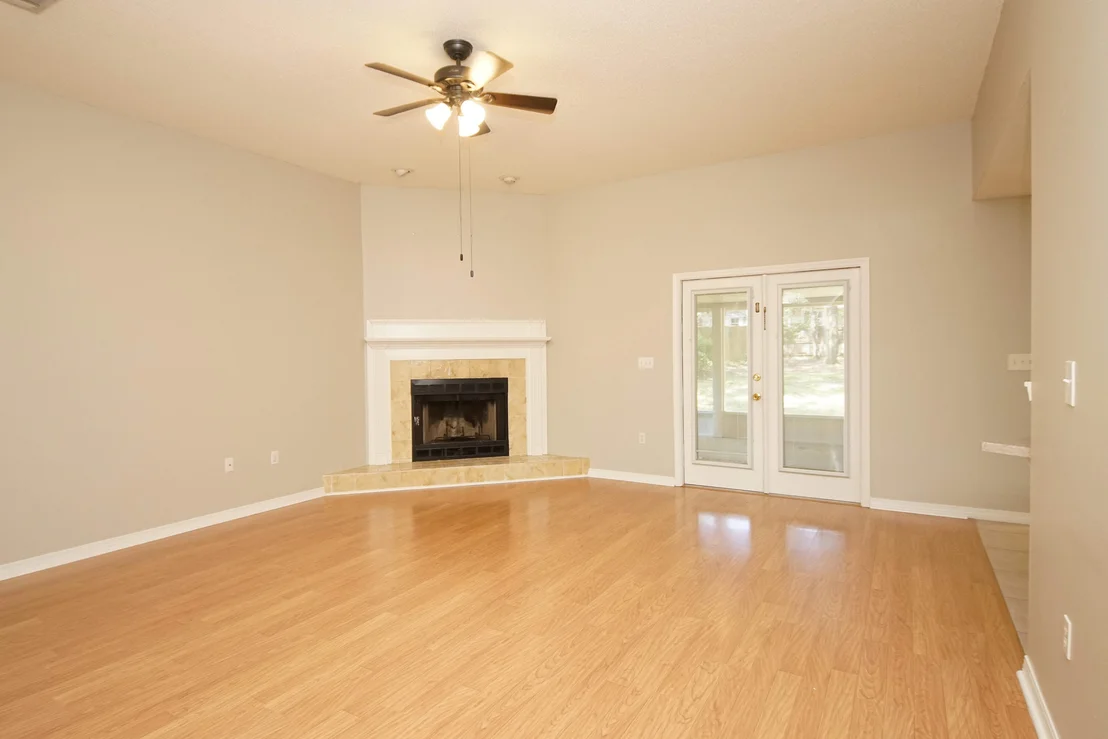 Photo of 1631 Parkside Circle