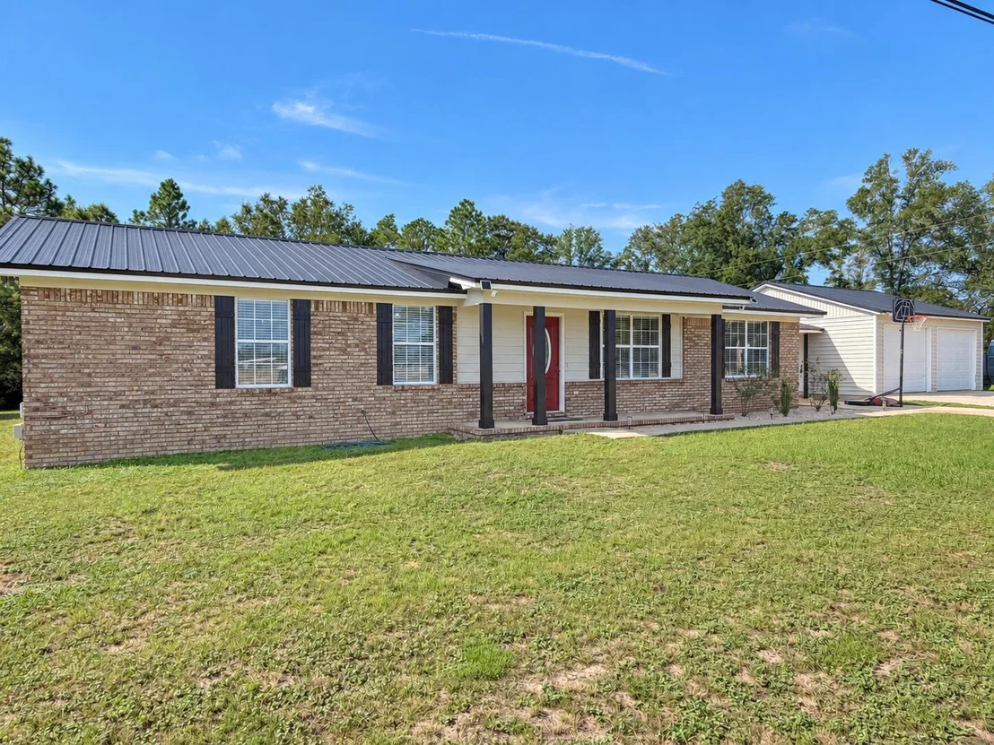 Photo of 3162 James Kennedy Road