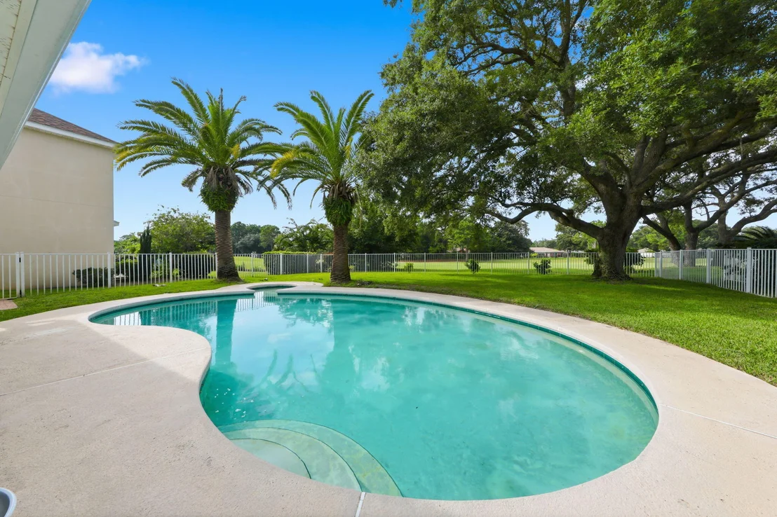Photo of 1001 Shalimar Point Drive