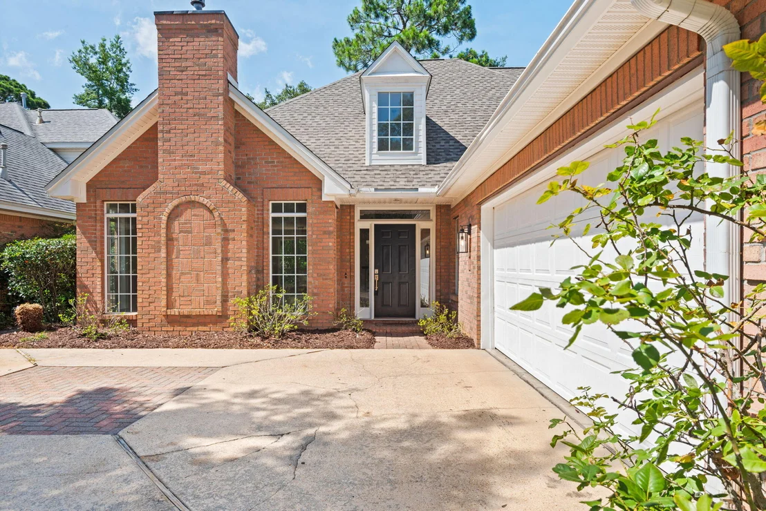 Photo of 4451 Turnberry Place