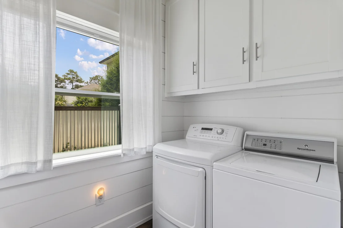 Photo of 46 Greenleaf Drive